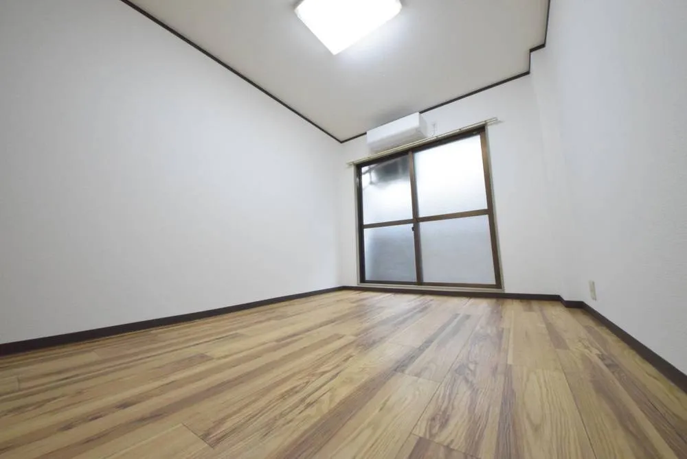 グレープ本町 205号室の写真 7