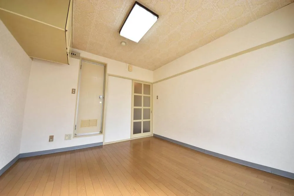 ロイヤル柏原 127号室の写真 12