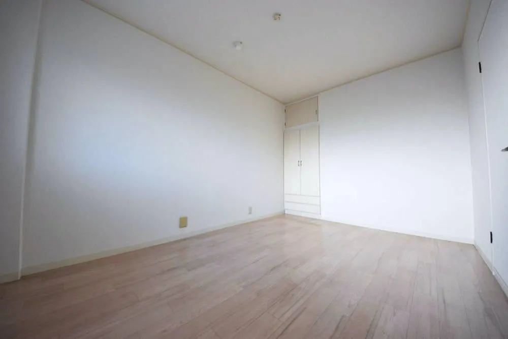 プレアール本郷 302号室の写真 12