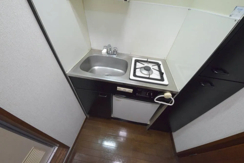 ECP国分本町 107号室の写真 4