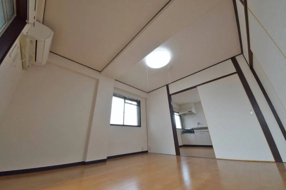 みとやマンション 302号室の写真 11