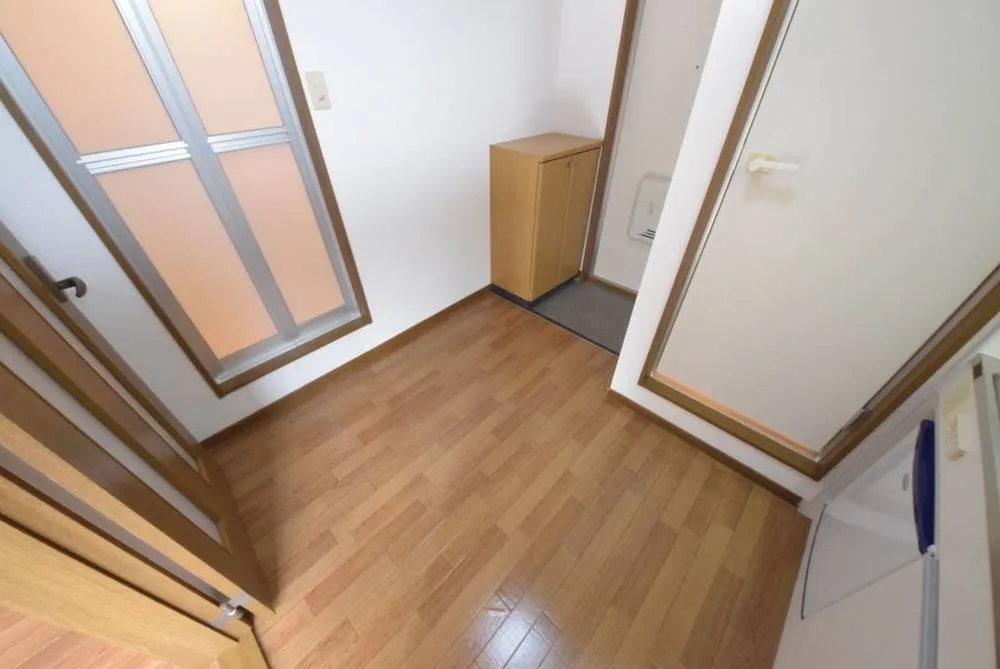 ジュネス 202号室の写真 8
