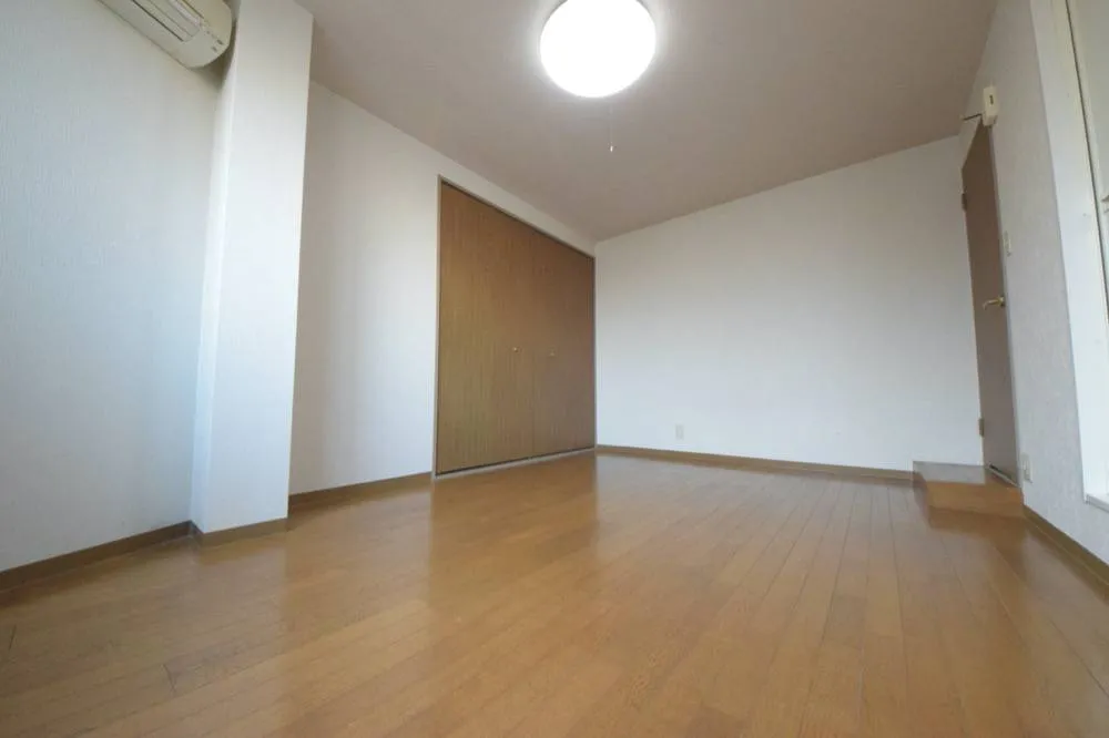 コンフォート本町 201号室の写真 9