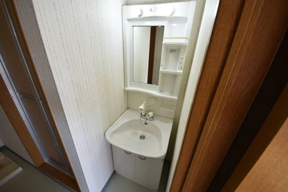 コンチェルト 302号室の写真 6