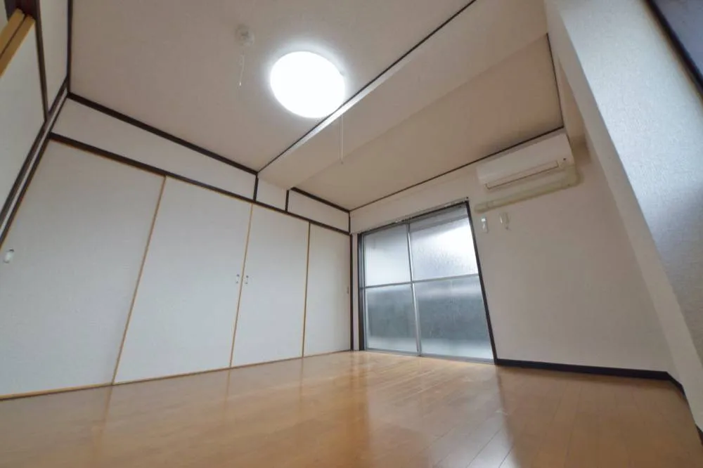みとやマンション 302号室の写真 9
