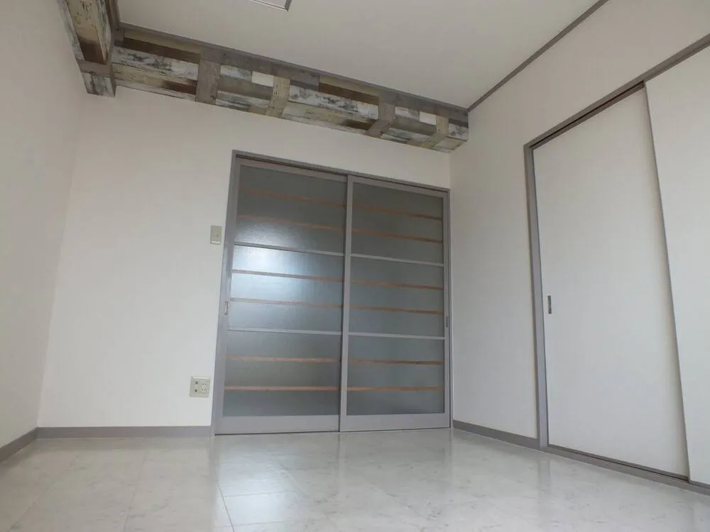 MKマンション(東棟) 205号室の写真 10