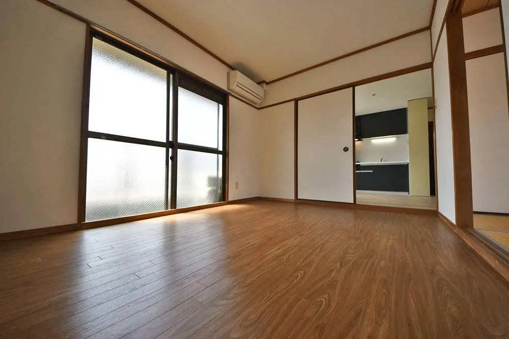 フェアモント 101号室の写真 13