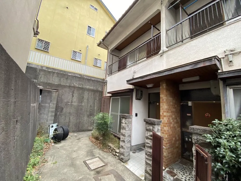 賃貸戸建一戸建住宅棟テラスハウスの写真 1