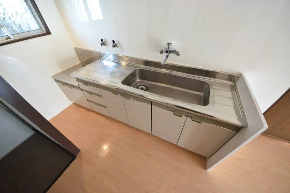 東部マンション 205号室の写真 3