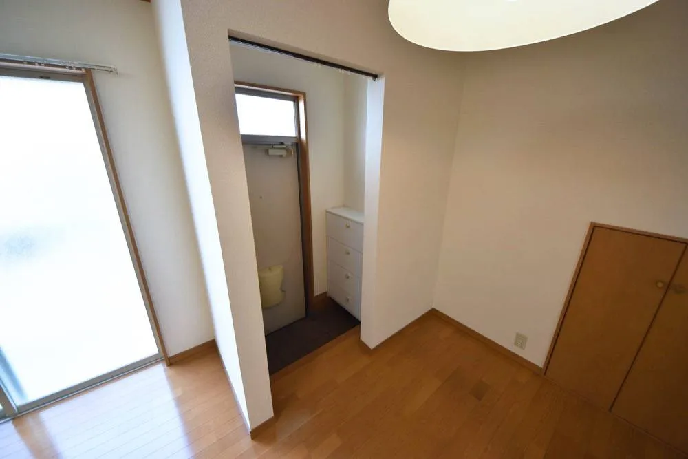 岡本マンション 101号室の写真 14