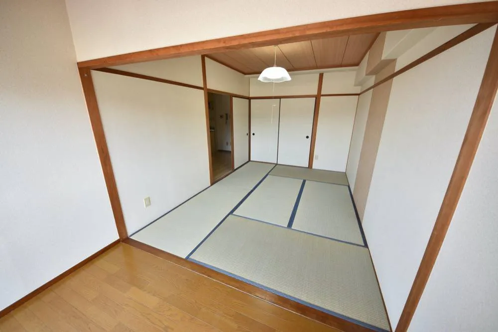 ユーネスト浅野 201号室の写真 11