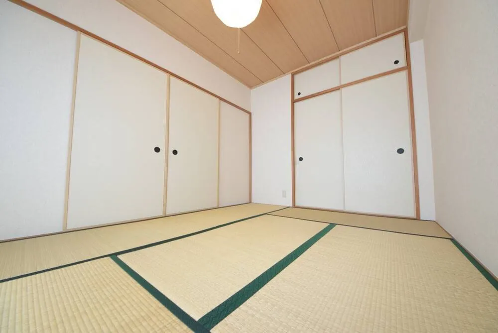 グレープヒル安堂 402号室の写真 12