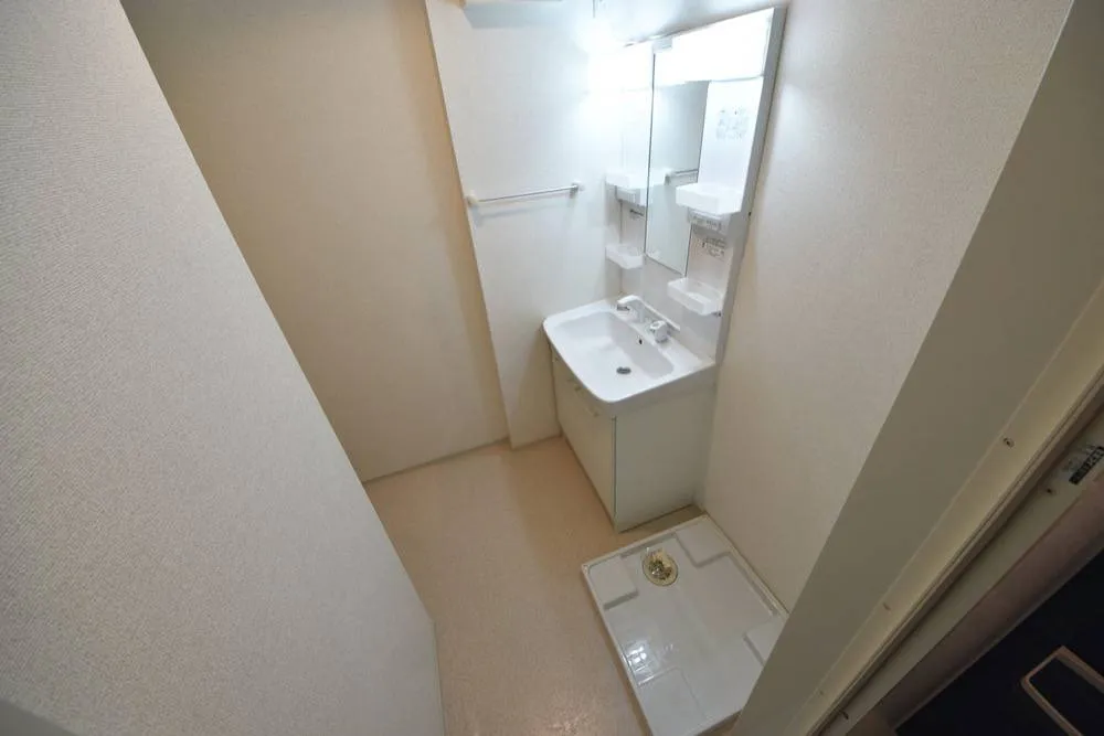 クラールブリーゼB棟 103号室の写真 6