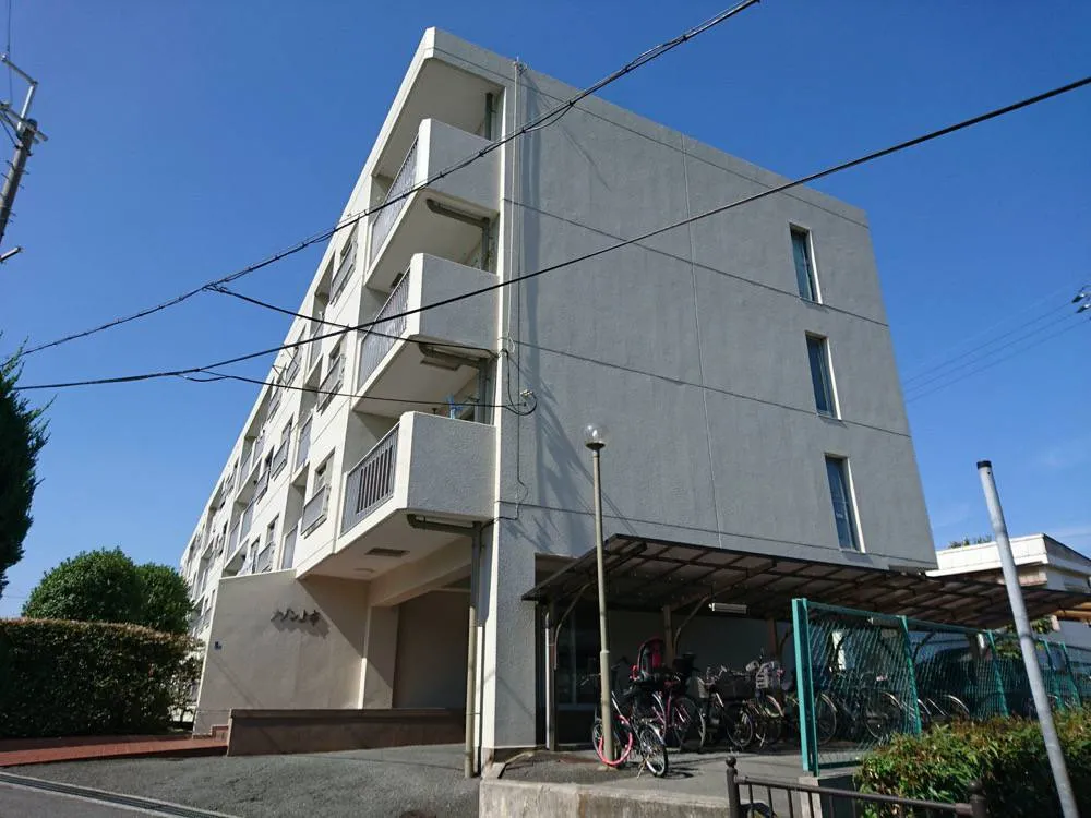 メゾン上市 201号室の写真 1