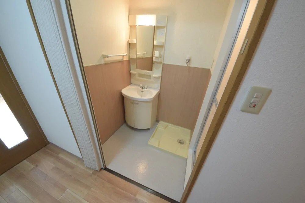 メゾンエトワール 202号室の写真 6
