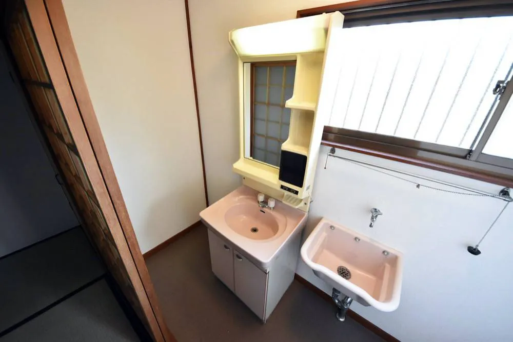 柏原市古町3丁目貸家の写真 6