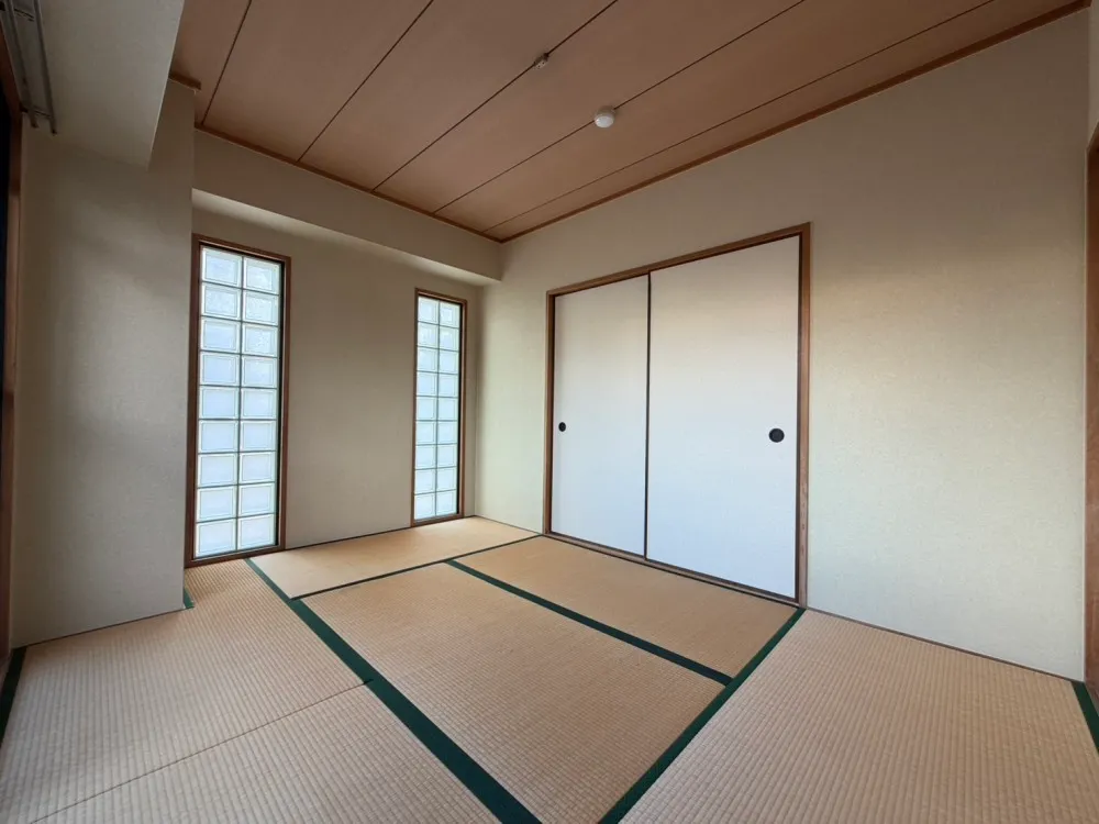 新栄プロパティー柏原 101号室の写真 8