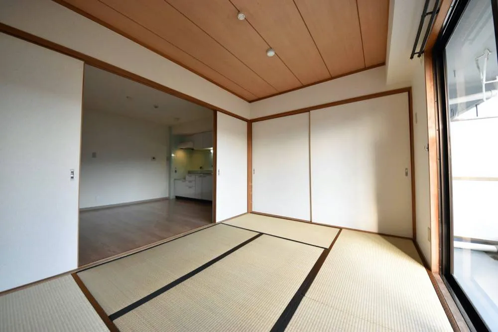 マンションアヒル 203号室の写真 12