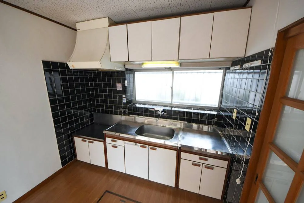 柏原市古町1丁目戸建の写真 4
