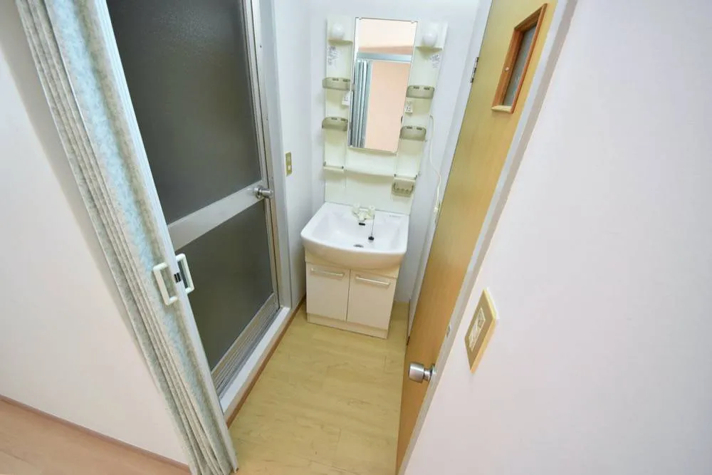 シティハイツ本町 101号室の写真 6