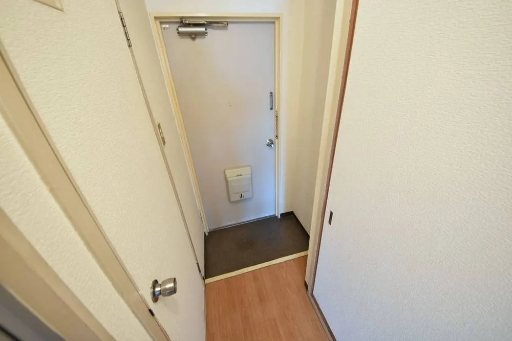 アウスレーゼ法善寺 302号室の写真 8