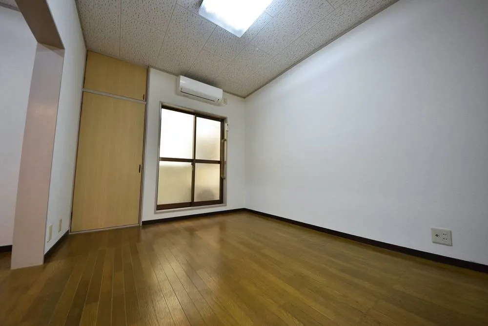 青山住研ハイツ 101号室の写真 14