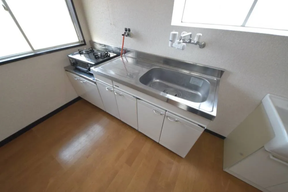 みとやマンション 302号室の写真 4