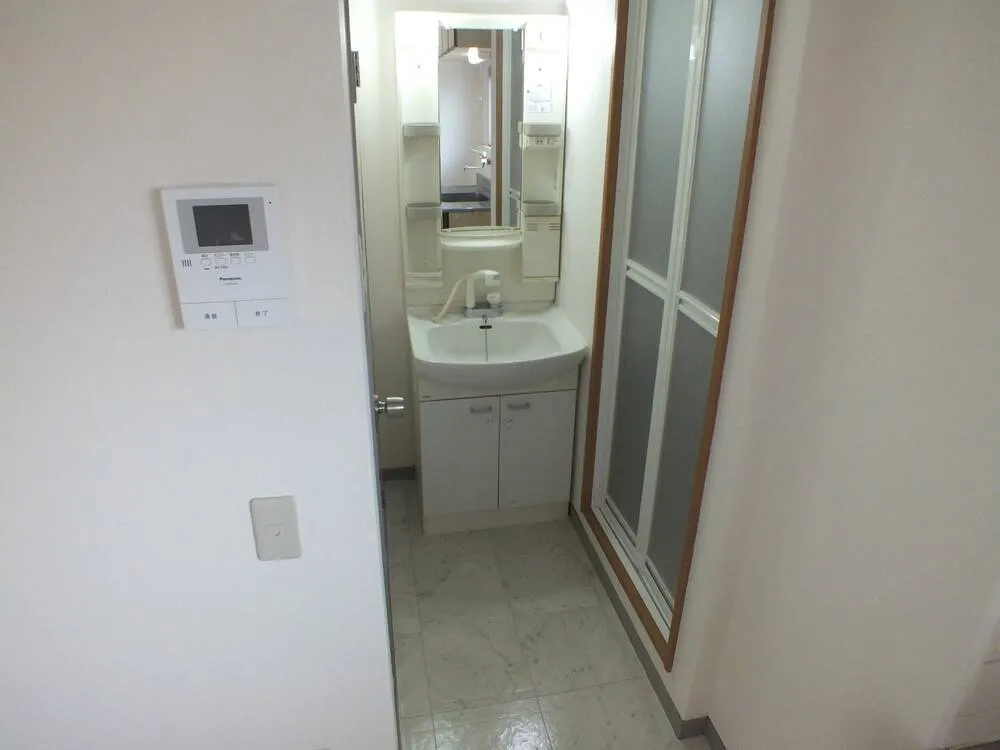MKマンション(東棟) 205号室の写真 6