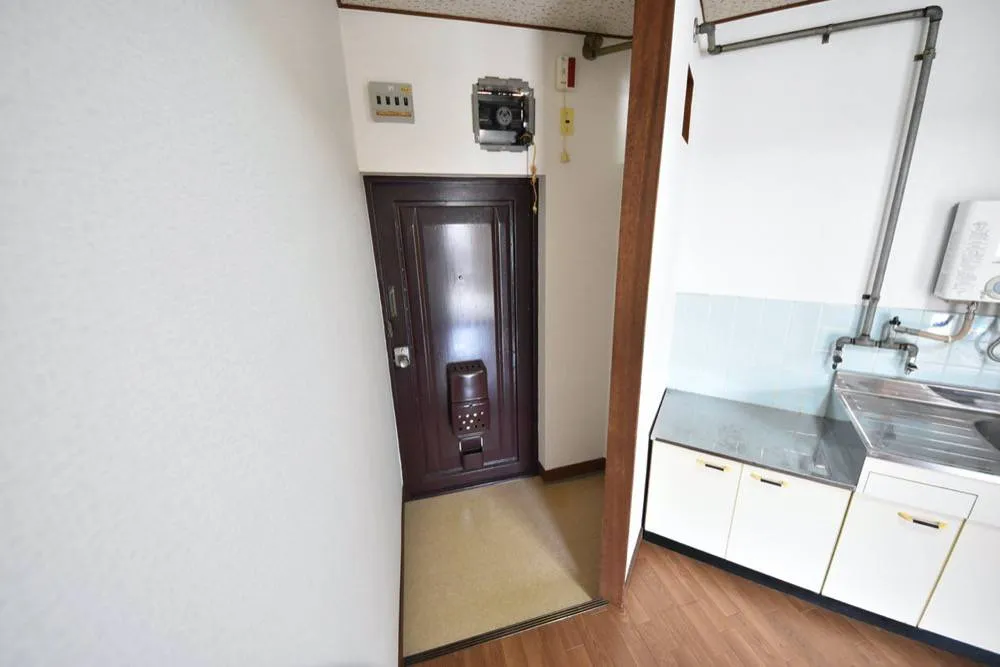 ニシグチマンション 206号室の写真 13