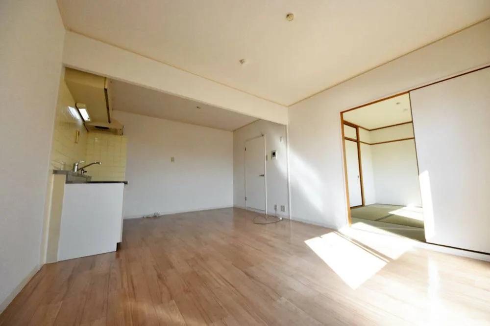 プレアール本郷 302号室の写真 9