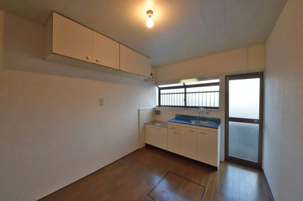 玉手町貸家13-12 1号室の写真 3