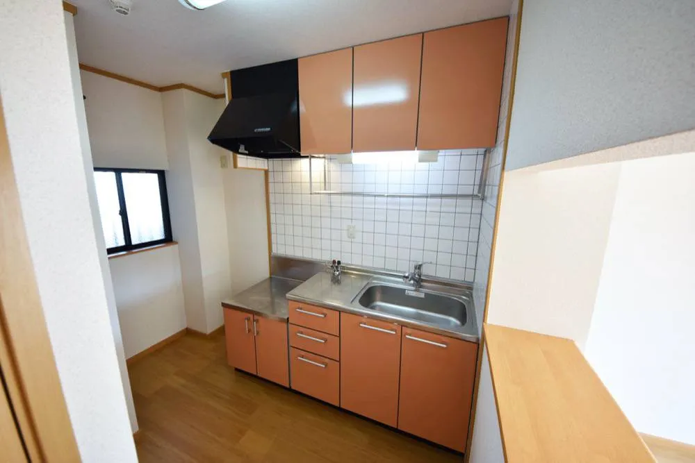 スペイシア友貴 201号室の写真 4