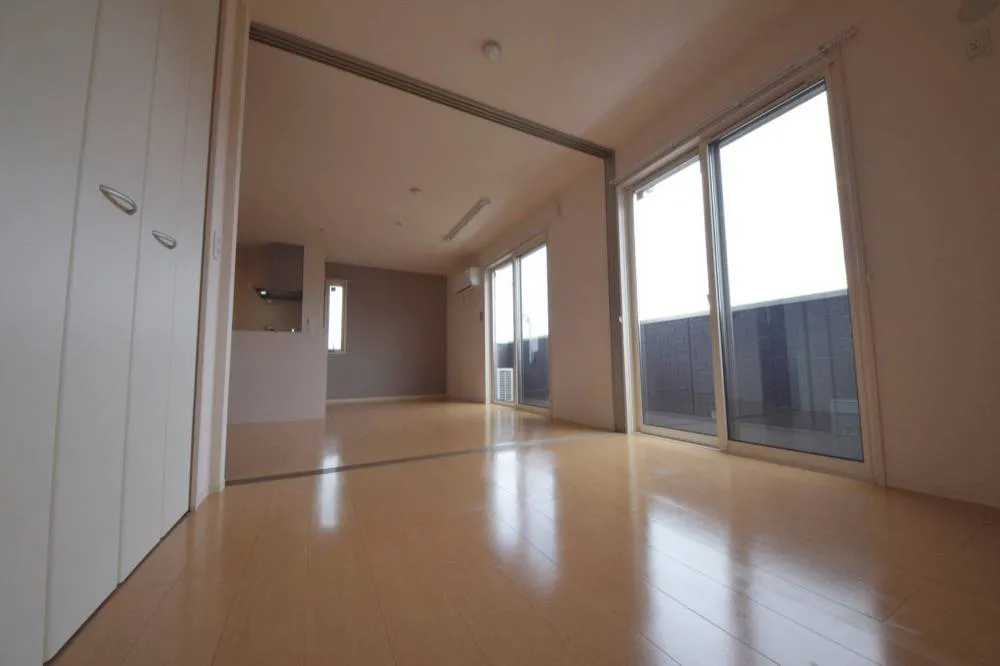 クレシェンテ 303号室の写真 9