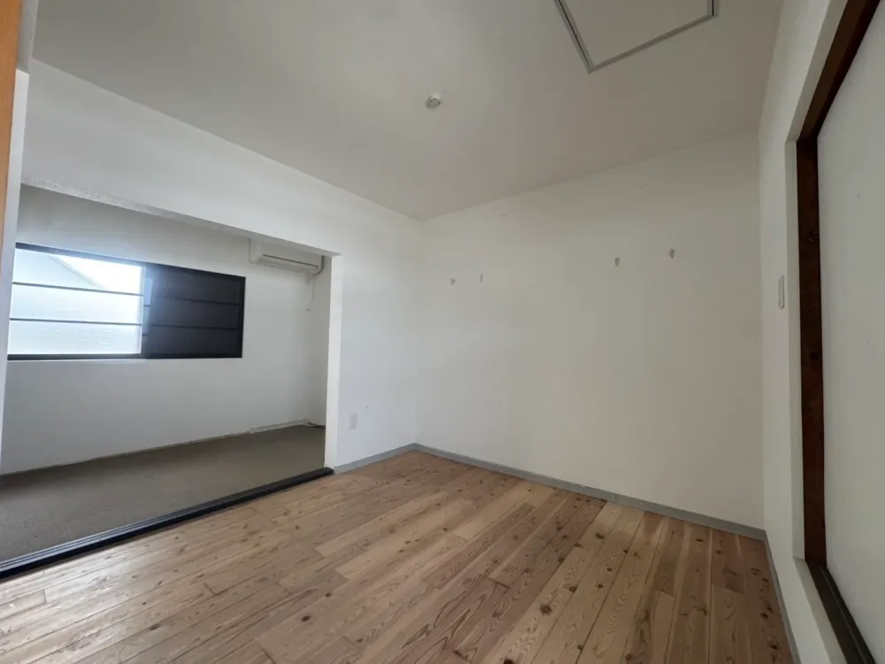 谷口テナント 東2軒目号室の写真 14