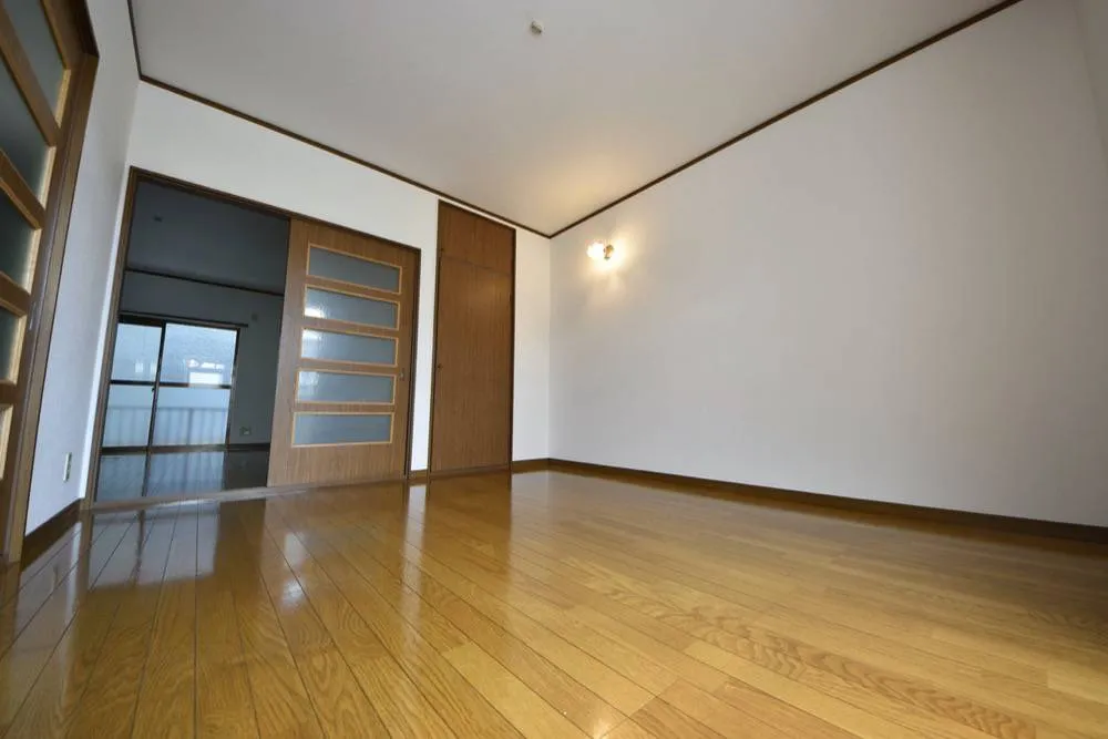 国分東条町貸家の写真 9