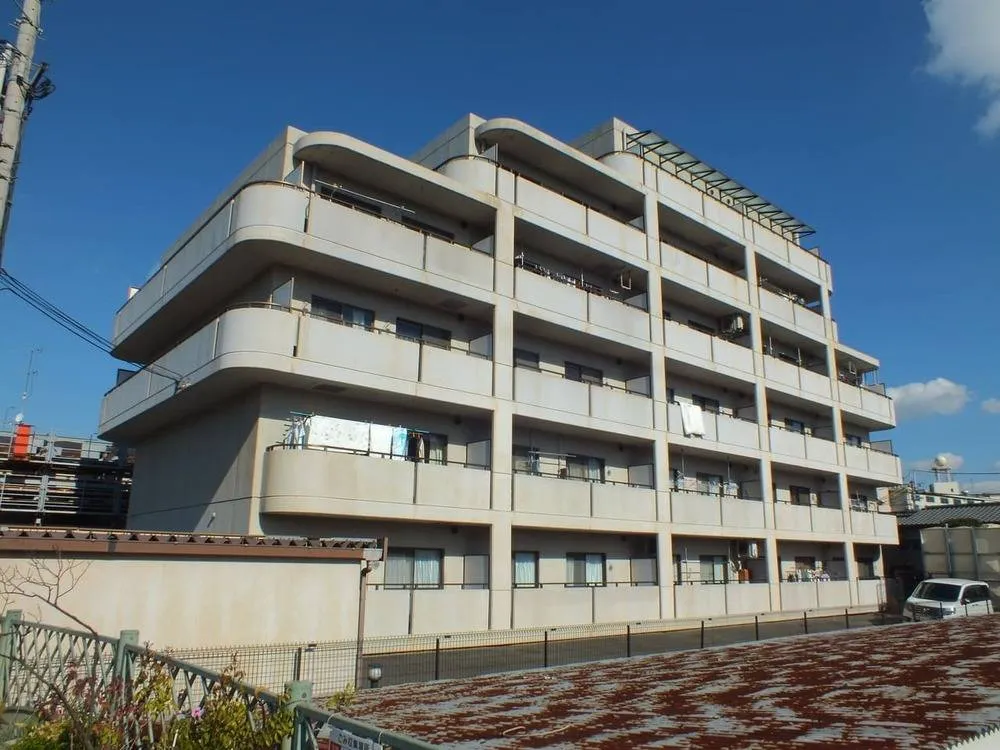 アルカザーレ国分西 102号室の写真 1