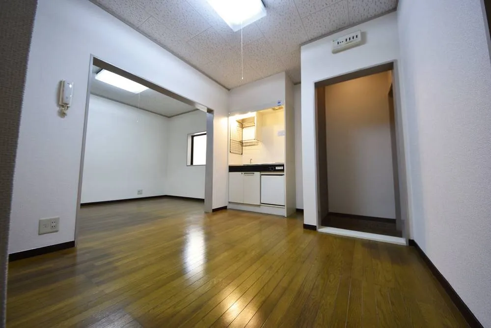 青山住研ハイツ 101号室の写真 3