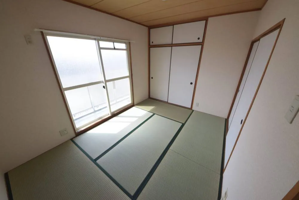 エスパリエ柏原 103号室の写真 13