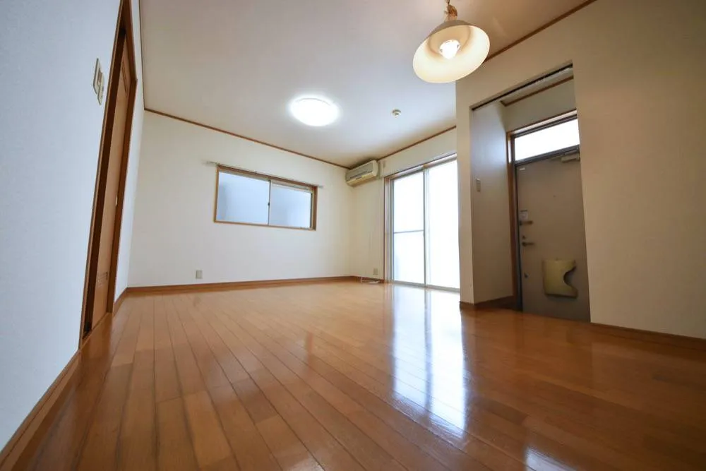 岡本マンション 101号室の写真 11