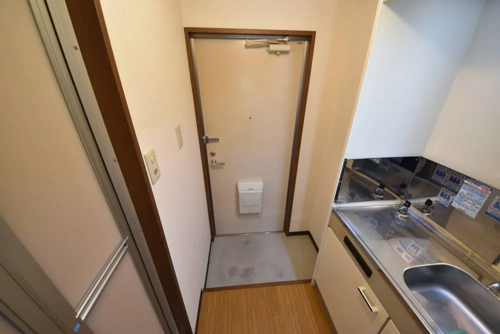 OMレジデンス柏原1 101号室の写真 9